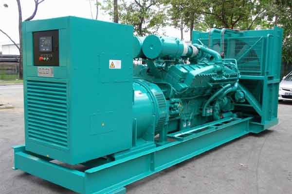 隆尧柴油发电机组电压不稳定怎样维修？