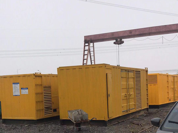 隆尧100kw柴油发电机组每小时油耗？